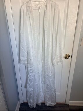Bridal White Lace-Trim Satin Robe for Women - Kat The Label